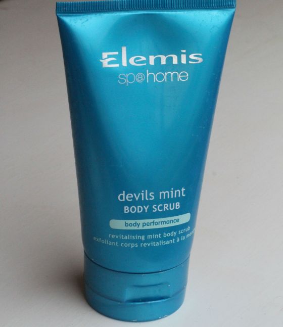 Elemis Devils Mint Scrub