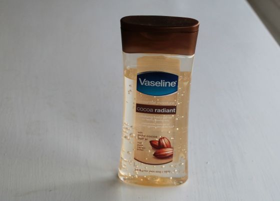 Vaseline Cocoa Butter Radiant Gel