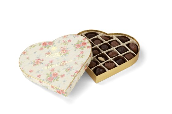 Vintage 255g heart £25.00 Fine Dark & Milk Chocolates